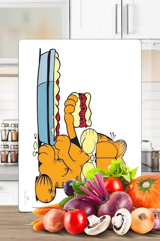 Garfield Lazanya Desenli Cam Kesme Tahtası Ve Sunumluk 25 X 35 Cm Çok Renkli