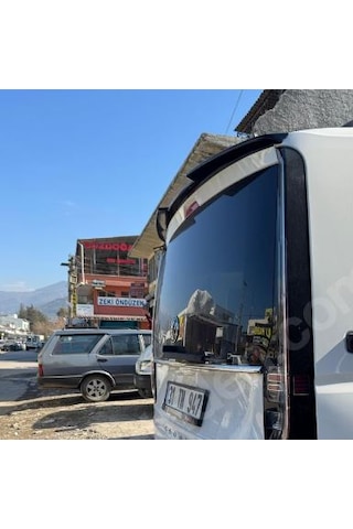 Vw Caddy 2021 2026 Spoiler Parlak Siyah Boyalı