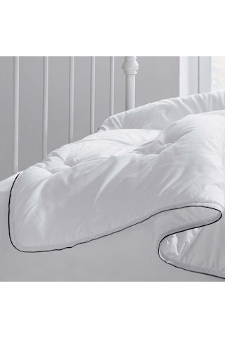 Yataş Bedding Dacron® Quallofil Mıcrofıber Yorgan 300 Gr.