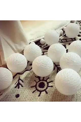 2m 10'lu Işıklı Beyaz Top Dekoratif Süs Beyaz