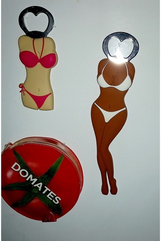 Açacak Magnet Bikinili 12 Cm