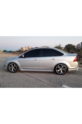 Ford Focus 2 Yan Marşpiyel Takımı 2004-2011  Plastik