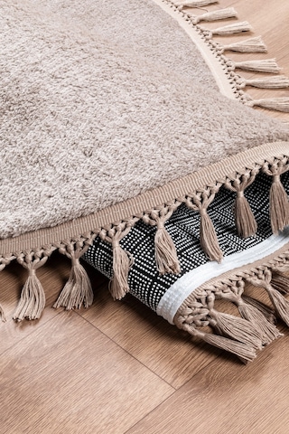 Vl Yuvarlak Comfort Ponpon Saçaklı Peluş Post Halı Kahverengi Halı Yuvarlak Kahve P.saçak
