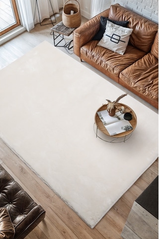 Neva Peluş Halı Kaymaz Tabanlı Makinede Yıkanabilir Ultra Yumuşak Modern Halı Nva01 Beyaz