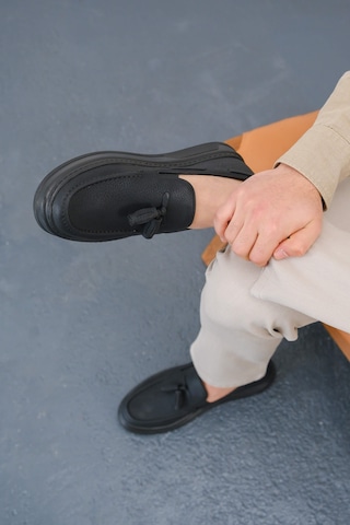 Roof Atelier Erkek Siyah Püskül Detaylı Loafer Ayakkabı - 127 - Fst Loafer-x Siyah