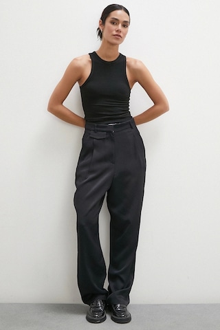 Never More Kemer Detaylı Klasik Pantolon Siyah