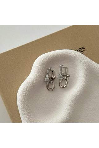 İnci Detaylı Gümüş Renk Modern Küpe Gümüş - Beyaz