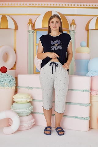 Sevim Kadın Büyük Beden Kısa Kol Kapri Lacivert Pijama Takım C2t4n7o51 001