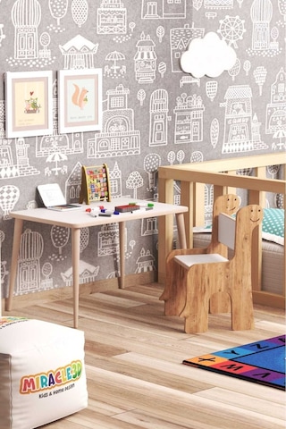 Miracle 3d Mdf Çalışma Masası Ve Sırt Dayamalı Sandalye 2-6 Yaş Beyaz 43 Cm 67 Cm 44 Cm Beyaz