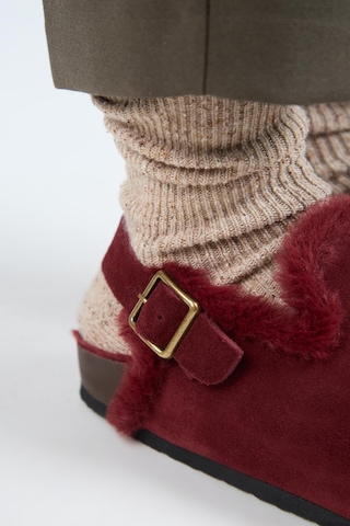 Manijero Holly 2 Kürklü Kadın Hakiki Deri Kemerli Tokalı Sabo Bordo Sandalet