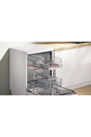 Bosch SMS6EKW63T 6 Programlı 13 Kişilik Bulaşık Makinesi