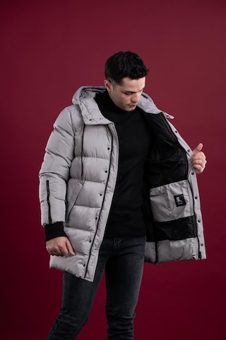 Sir Regular Fit Kapşonlu Astarlı Uzun Kalın Şişme Mont 001