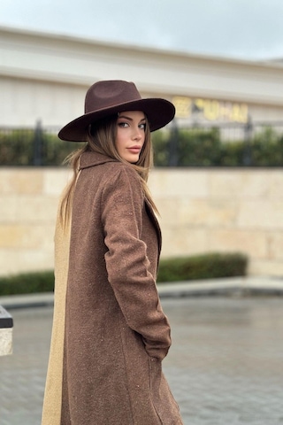 WeShaya Kadın Kahve & Camel Color Block, Çift Kese Cep, Gold Düğme Detaylı Uzun Kaşe Kaban Astarsız Kahve