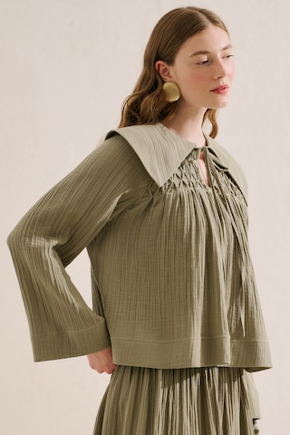 Manuka Müslin Nakışlı Geniş Yakalı Bluz Adaçayı Ss26blz00028-22.2755