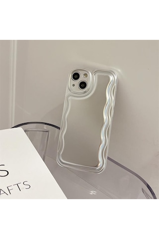 Apple Uyumlu iPhone 15 Plus Zigzaglı Dalgalı Gümüş Puf Kılıf