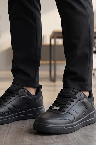 In Step Color-block Comfort: Siyah Erkek Çocuk Spor Ayakkabı