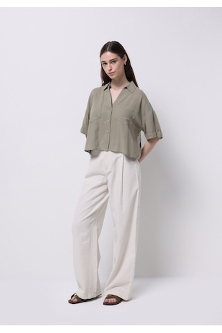 Colins Regular Fit Shirt Neck Düz Kadın Yeşil Kısa Kol Gömlek Cl1074649 Q1.v1 Kha Haki