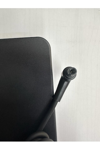 Notebook Adaptörü 20 Volt 7.5 Amper 6.0 Mm 3.7 Mm Notebook İğneli Adaptör
