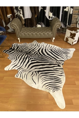 Hakiki Deri Dana Postu Beyaz Zebra Baskılı 195 X 225 Cm - 2261201000051