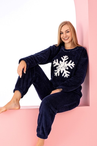 Nisanca Desenli Tam Peluş Kışlık Yılbaşı Kadın Pijama Takımı Lacivert