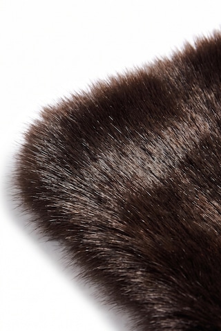 Merplush Peluş Post Halı 120x150 Cm Süet Taban Yumuşak Kürk Görünümlü Yatak Odası Halısı Acı Kahve