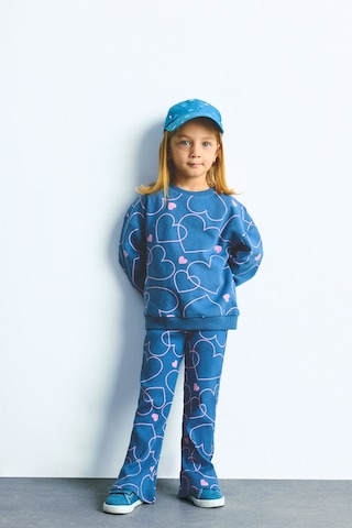 Defacto Kalp Desenli Bisiklet Yaka Sweatshirt Esnek Belli İspanyol Paça Alt 2li Takım Kız Bebek I3663a526wnbe341 Mavi-be341