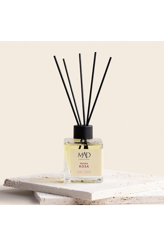Mona Rosa Ortam Kokusu Elma, Gül Ve Paçuli İle Canlandırıcı Ve Romantik Bir Atmosfer-bambu Çubuklu 120 Ml