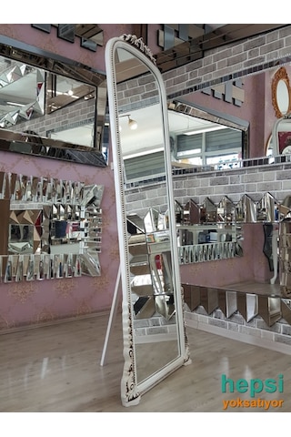 Matmazel Model Eskitme Beyaz Renk Varaklı Ayaklı Boy Aynası Beyaz