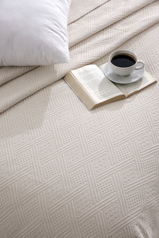 Durul Buldan Işi Natural Battal Boy Pike-yatak Örtüsü-220x250 Cm Bej