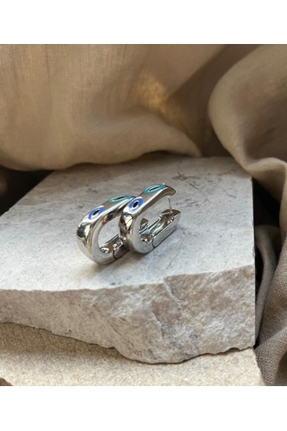 Gümüş Renkli Gözlü Oval Küpe