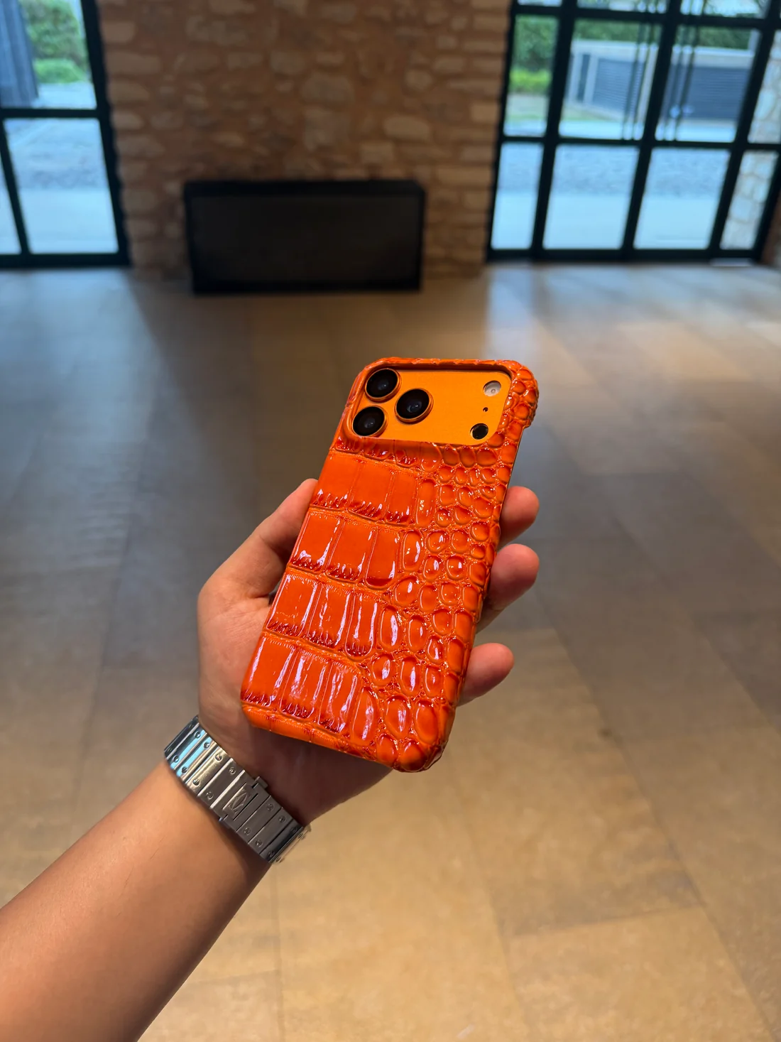 Apple iPhone Uyumlu Kabarık Parlak Deri Kılıf Turuncu