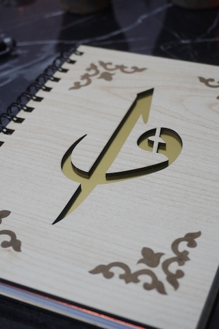 Elif Vav Desenli Ahşap Kapaklı Defter - Ajanda - Günlük - Çizgisiz Defter, Hediyelik Defter