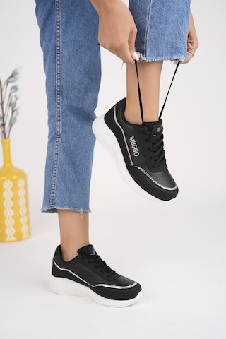 Muggo Happy Garantili Kadın Ortopedik Günlük Bağcıklı Şık Rahat Sneaker Spor Ayakkabı Siyah - Beyaz