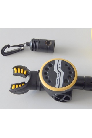 Dalış Regulatörü Sherwood Octopus Remora Gri