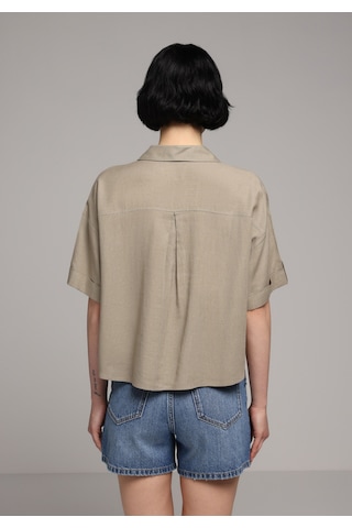 Colin's Colins Fashion Fit Shirt Neck Düz Kadın Yeşil Kısa Kol Gömlek Cl1081558 Q1.v2 Kha Haki