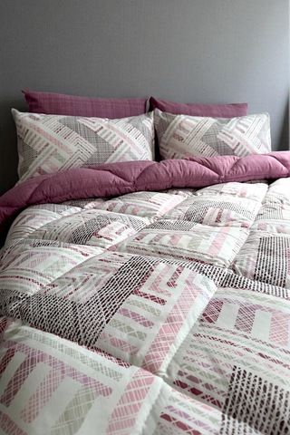 Alla Turca Çift Kişilik 4 Yastık Kılıflı Lastikli Çarşaflı Çift Taraflı Desenli Uyku Seti-nova Gül Kurusu Gülkurusu