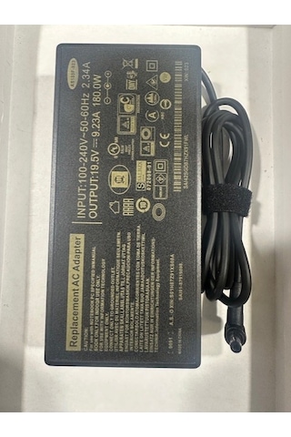19.5 Volt 9.23 Amper 5.5 Mm 2.5 Mm Adaptör 180 Watt Asus Uyumlu Notebook Adaptör