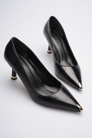 Esatsani Siyah Deri Sivri Burun 8 Cm Topuklu Gold Burunluk Detaylı More Stiletto Kadın Ayakkabı Siyah Deri