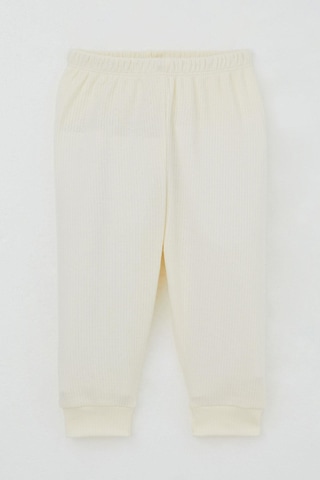 Breeze Kız Bebek Pijama Takımı Omuzdan Patlı Yaka Kısmı Fırfırlı Yazı Nakışlı 4 Ay-1 Yaş, Krem Krem