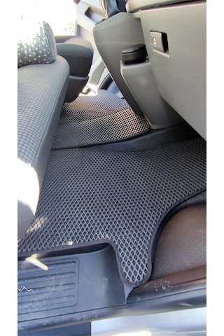 Bod Volkswagen Transporter T5 3d Havuzlu Paspas 2003-2015