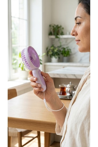 Mini El Fanı Lavanta İpli Kompakt Tasarımlı, Usb Şarjlı Güçlü Taşınabilir Vantilatör Fan-pl122