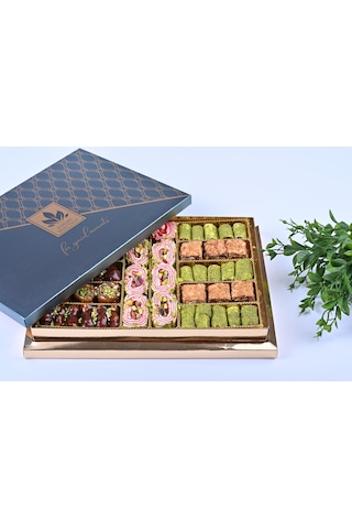 Tadım Dünyası Karışık Hediyelik Kuruyemiş & Lokum 900 Gr 013