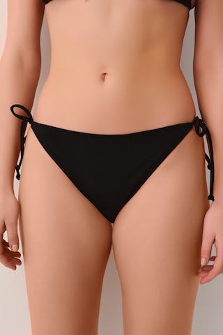 Suwen İnce Bağcıklı Bikini Alt Sbn25991012 Siyah