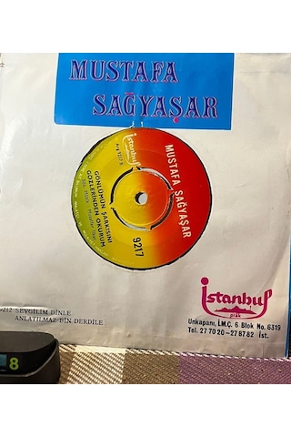 Mustafa Sağyaşar - Pişman Olur Da Bir Gün Dönersen Bana Geri / Gözlerin Neden Çok Güzel Bugün 45'lik Plak