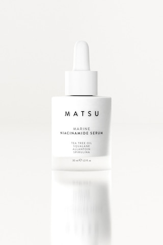 Matsu Niasinamid Sebum Dengeleyici Gözenek Karşıtı Yüz Serumu 30 ml