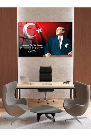 Atatürk Ve Türk Bayrağı Yatay Cam Tablo, Vatanını En Çok Seven Görevini En İyi Yapandır