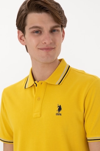 U.S. Polo Assn. Erkek Regular Fit Polo Yaka Sarı Basic Tişört 50306011-VR094