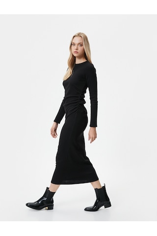 Koton Midi Elbise Bisiklet Yaka Uzun Kollu Slim Fit Siyah 4wak80399ek 4WAK80399EK999