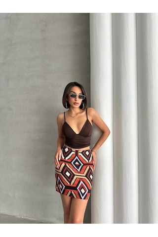 Etnik Desen Etek Kırmızı