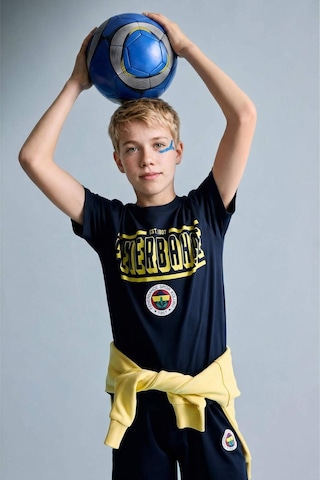 Defacto Fenerbahçe Kısa Kollu Pijama Üst Şort Pijama Alt 2li Pijama Takımı Erkek Çocuk H7578a826hsın42 İndigo-ın42